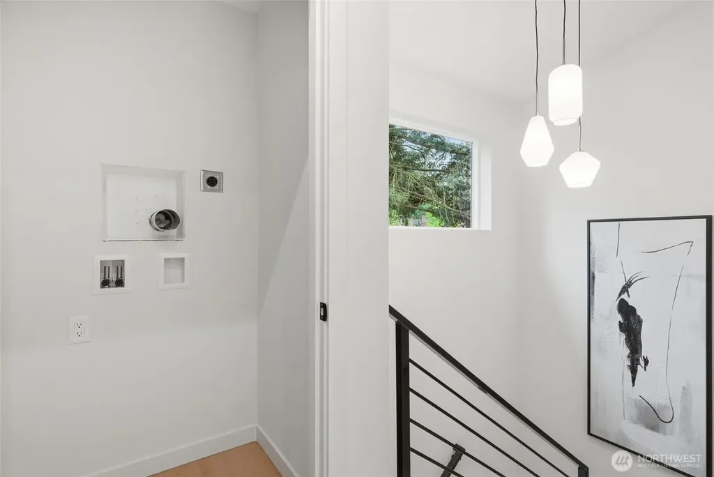 9725 Evanston Avenue N Seattle WA 98103