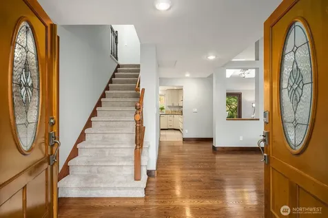 21422 SE 37th Street Sammamish WA 98075