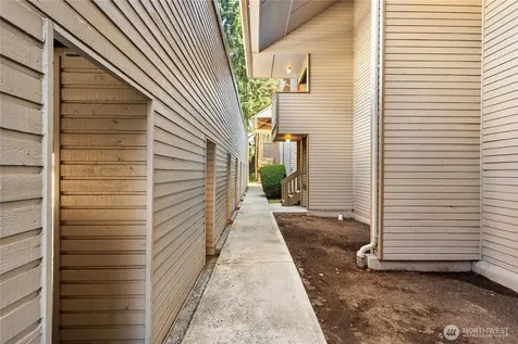 4421 147th Place NE Bellevue WA 98007