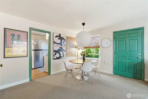3444 34th Avenue W Seattle WA 98199