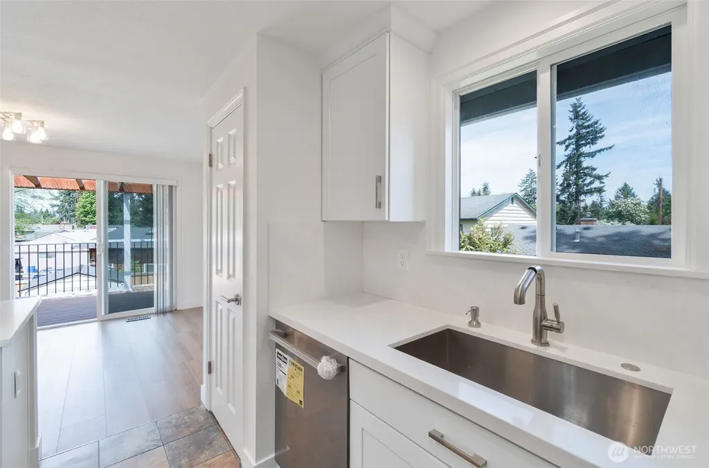 20915 80th Place W Edmonds WA 98026