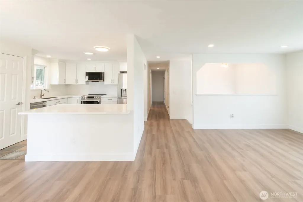 20915 80th Place W Edmonds WA 98026
