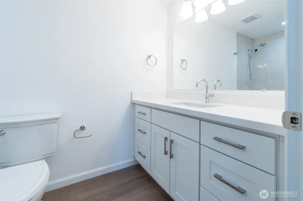 20915 80th Place W Edmonds WA 98026