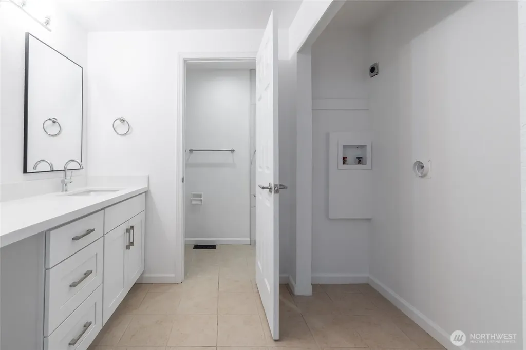 20915 80th Place W Edmonds WA 98026