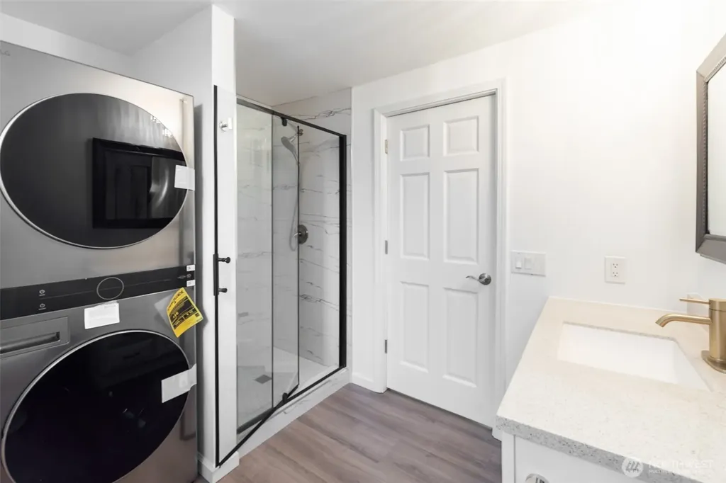 20915 80th Place W Edmonds WA 98026