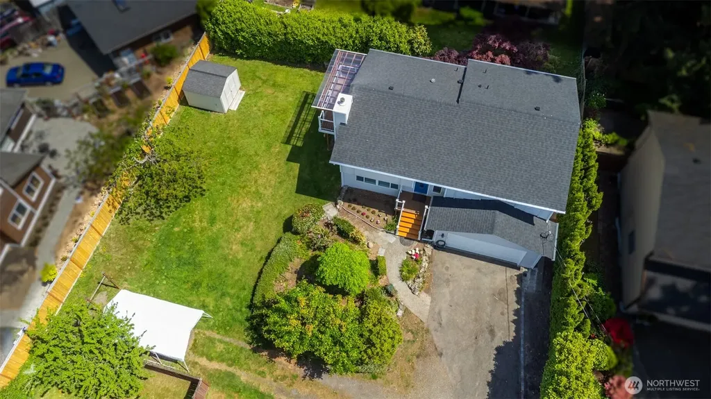 20915 80th Place W Edmonds WA 98026