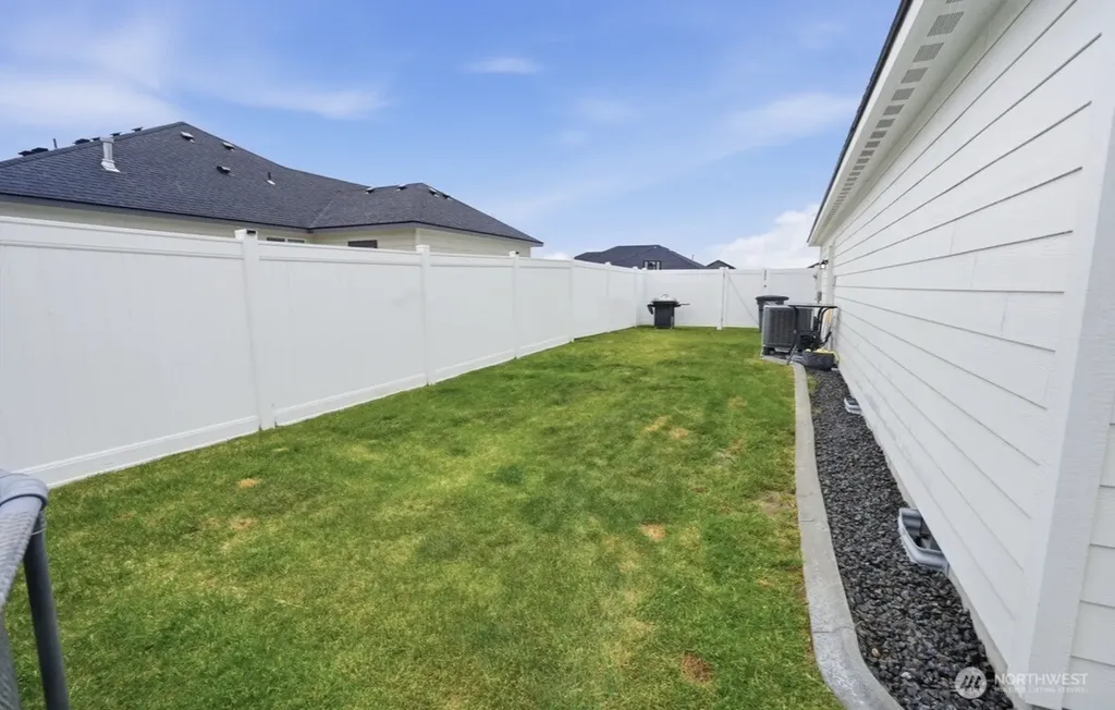 1154 7th Avenue NE Ephrata WA 98823