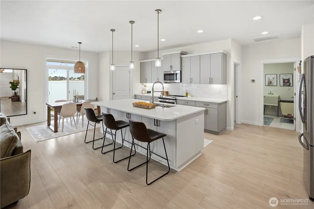 1154 7th Avenue NE Ephrata WA 98823