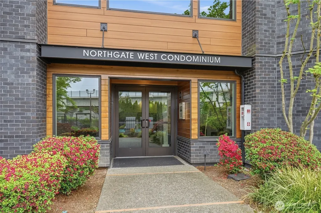11300 1st Avenue NE Seattle WA 98125