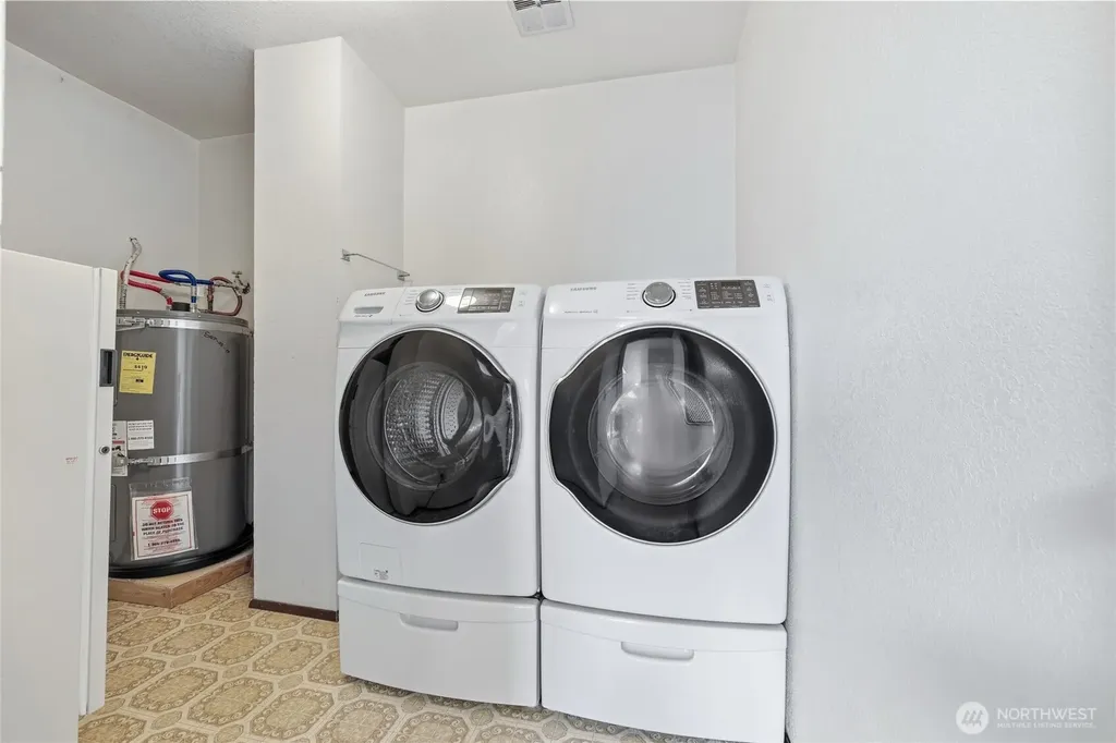 11300 1st Avenue NE Seattle WA 98125