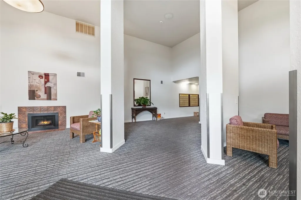 11300 1st Avenue NE Seattle WA 98125
