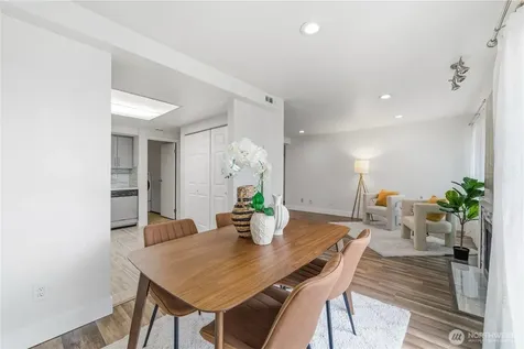 11300 1st Avenue NE Seattle WA 98125