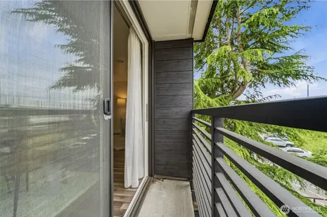 11300 1st Avenue NE Seattle WA 98125