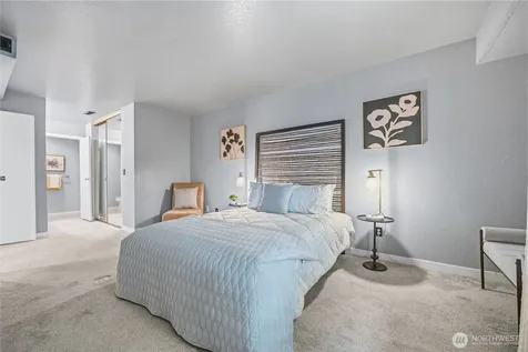 11300 1st Avenue NE Seattle WA 98125