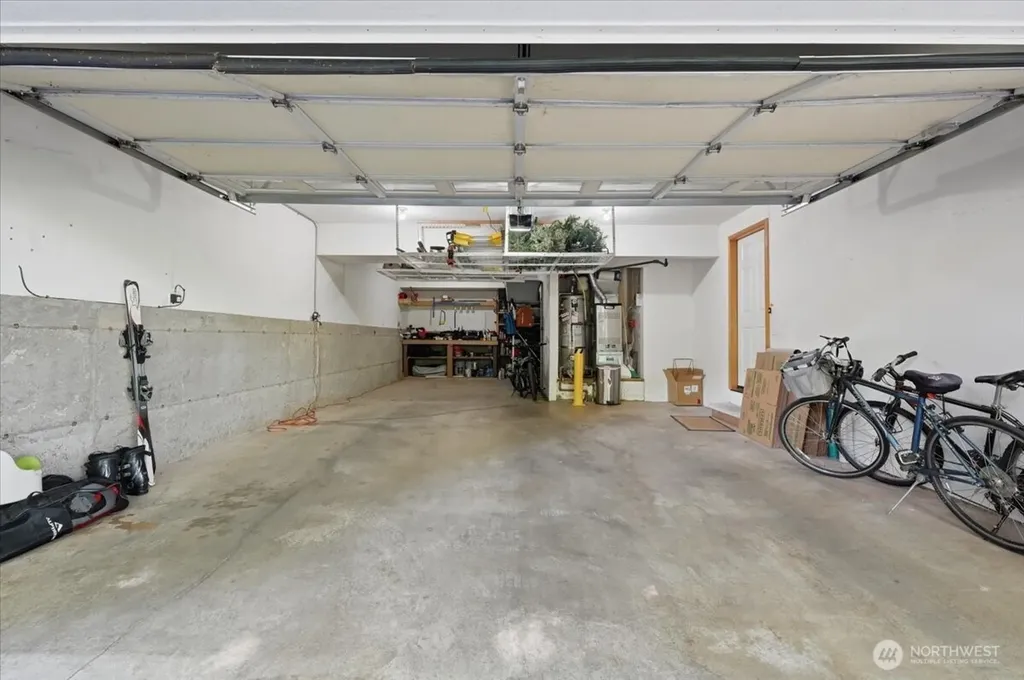 6534 NE 198th Street Kenmore WA 98028