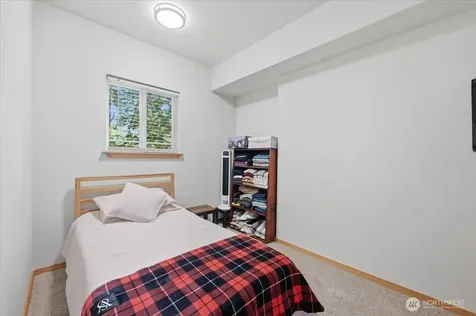 6534 NE 198th Street Kenmore WA 98028