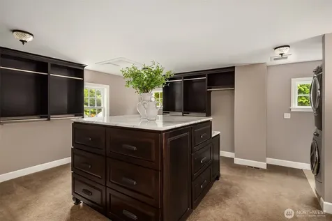 13432 NE 25th Street Bellevue WA 98005