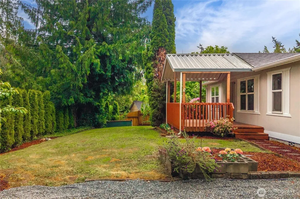 11814 4th Street E Edgewood WA 98372