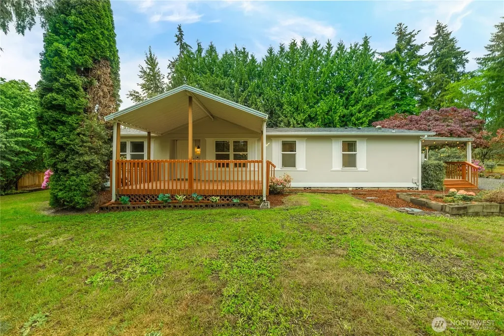 11814 4th Street E Edgewood WA 98372