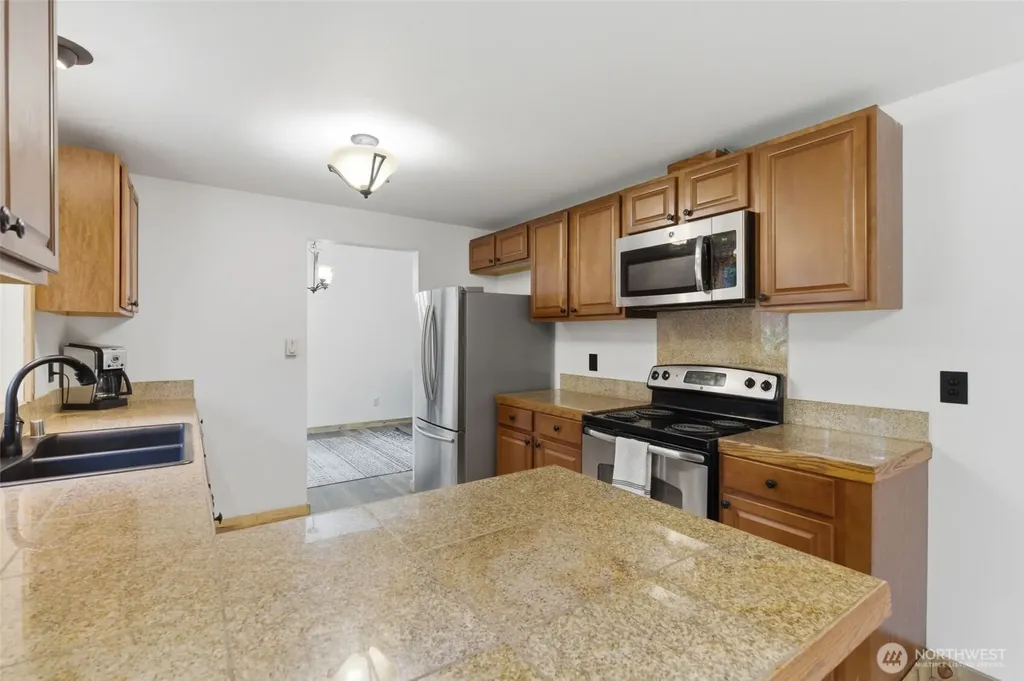 4001 55th Street Ct NW Gig Harbor WA 98335