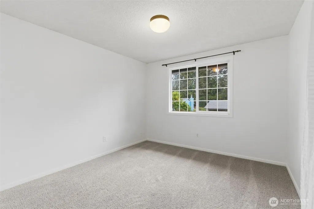 4001 55th Street Ct NW Gig Harbor WA 98335