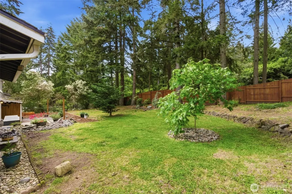 4001 55th Street Ct NW Gig Harbor WA 98335