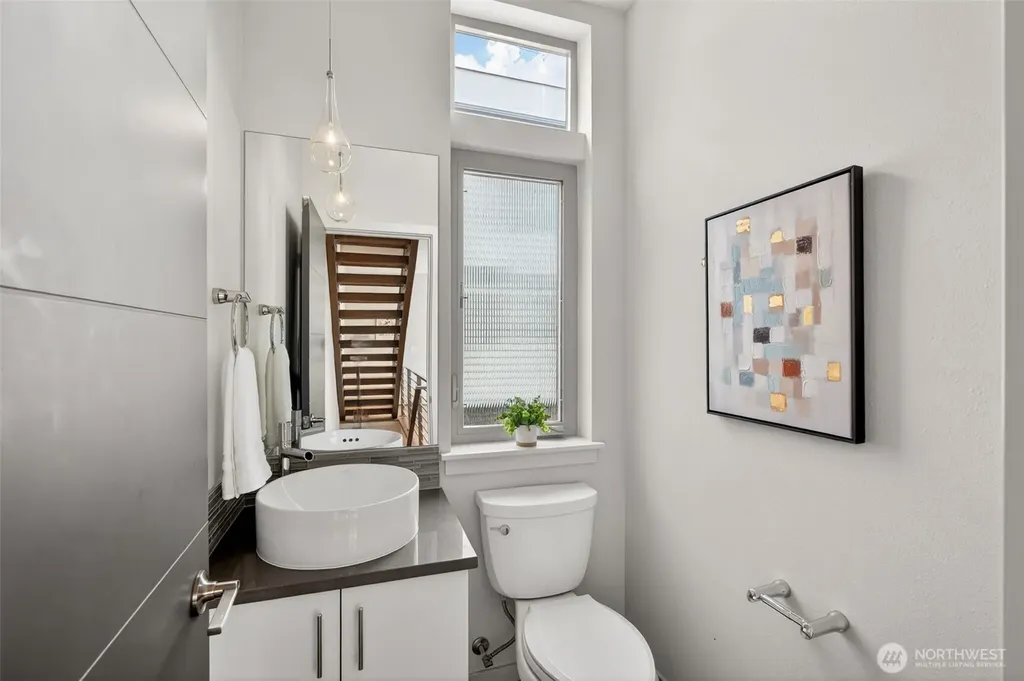 2615 NW 65th Street Seattle WA 98117