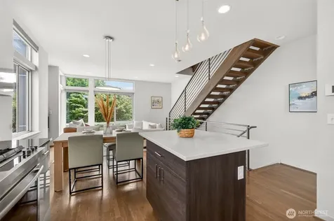 2615 NW 65th Street Seattle WA 98117