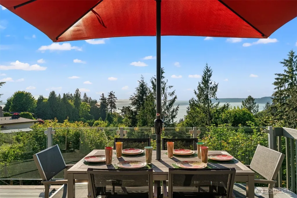 7025 156th Street SW Edmonds WA 98026