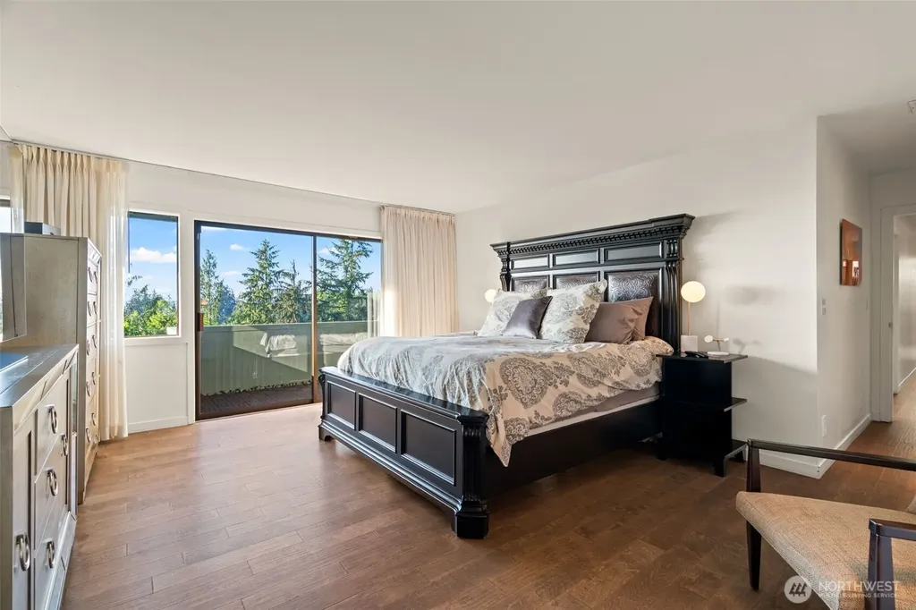 7025 156th Street SW Edmonds WA 98026