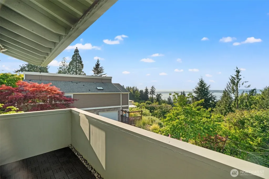 7025 156th Street SW Edmonds WA 98026