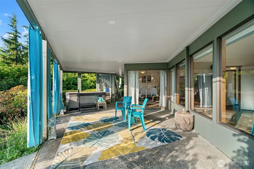 7025 156th Street SW Edmonds WA 98026