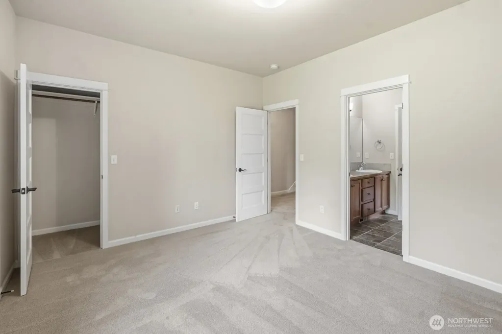 6823 47th Avenue NE Olympia WA 98516
