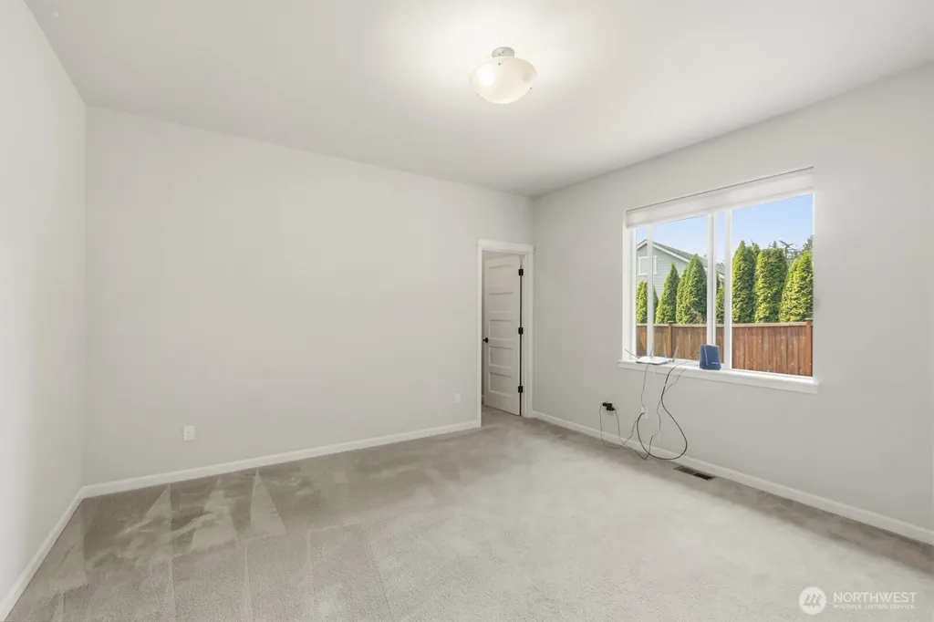 6823 47th Avenue NE Olympia WA 98516