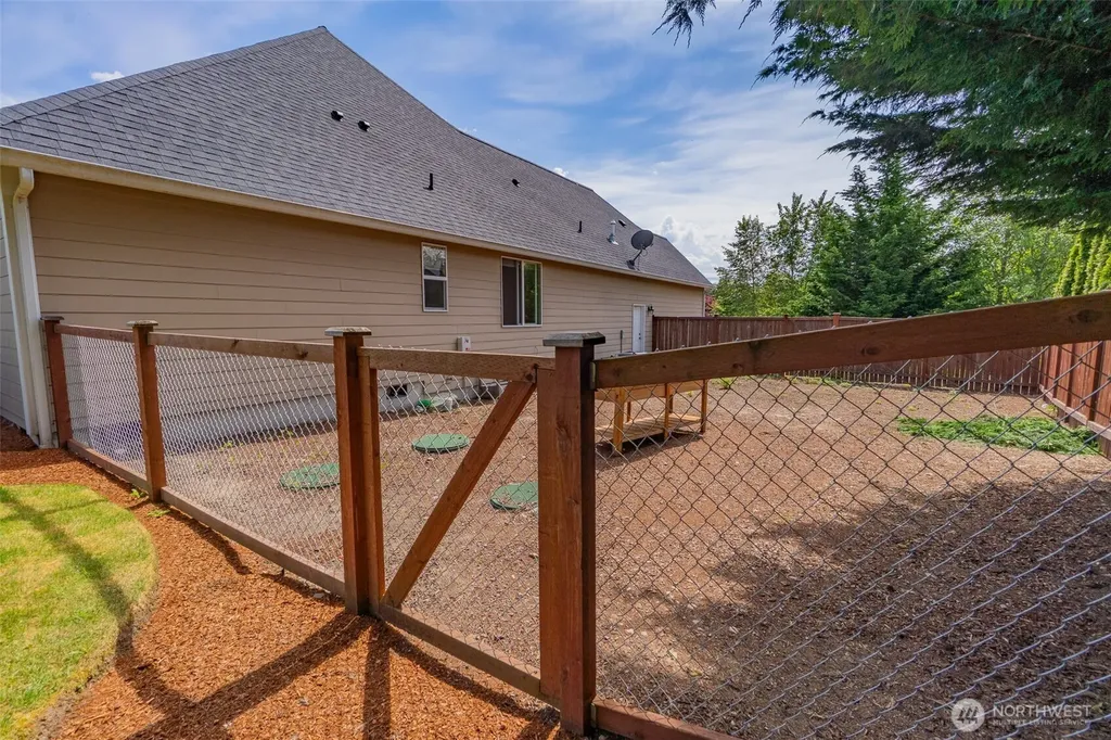 6823 47th Avenue NE Olympia WA 98516