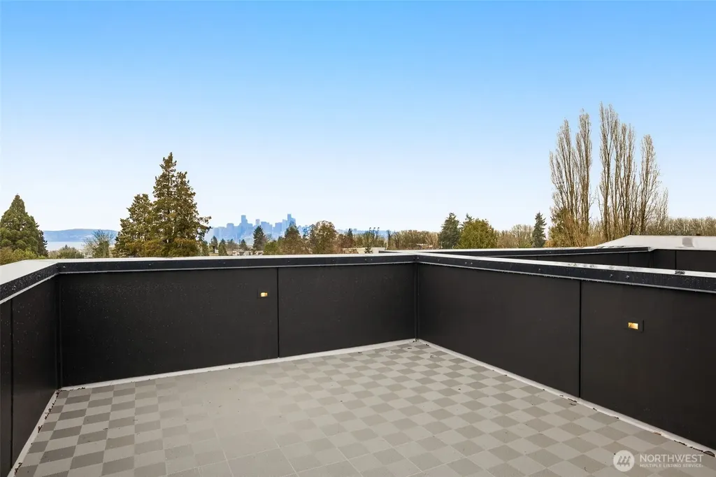 4409 21st Avenue SW Seattle WA 98106