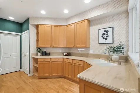 120 Newport Way NW Issaquah WA 98027