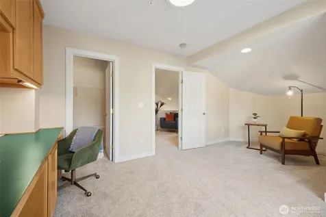 120 Newport Way NW Issaquah WA 98027