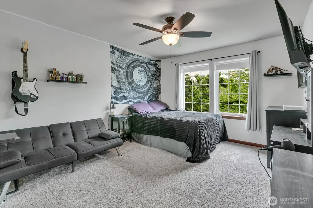 8609 29th Way SE Olympia WA 98513