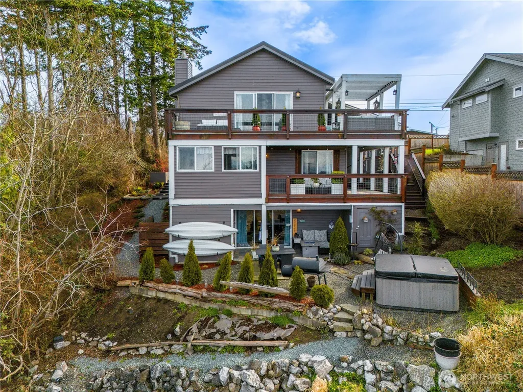 7413 Jackson Road Blaine WA 98230