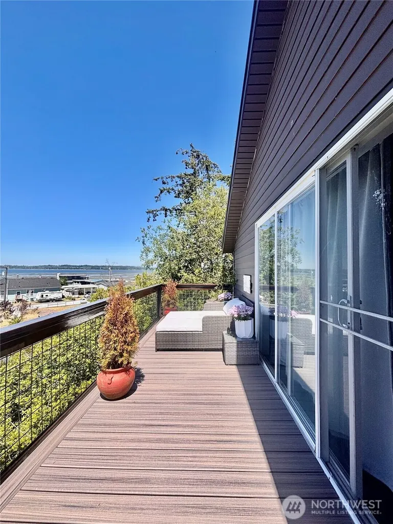 7413 Jackson Road Blaine WA 98230