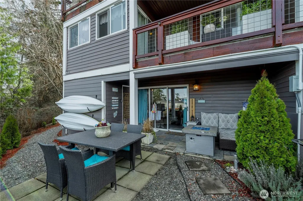 7413 Jackson Road Blaine WA 98230