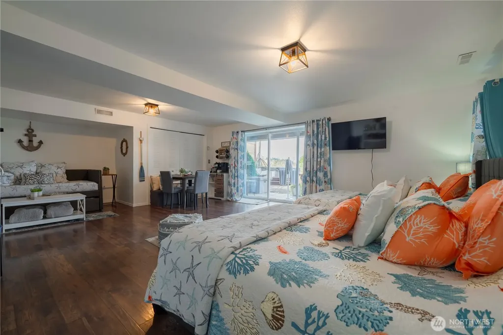 7413 Jackson Road Blaine WA 98230