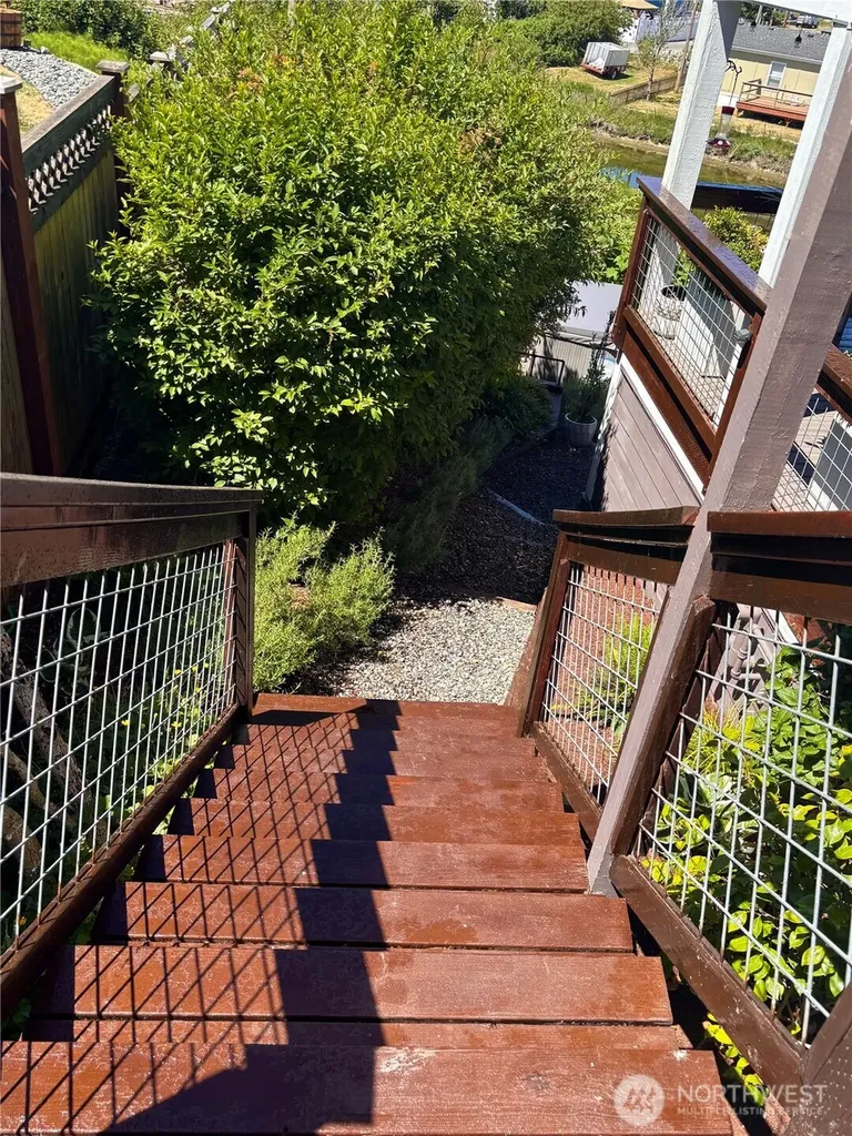 7413 Jackson Road Blaine WA 98230