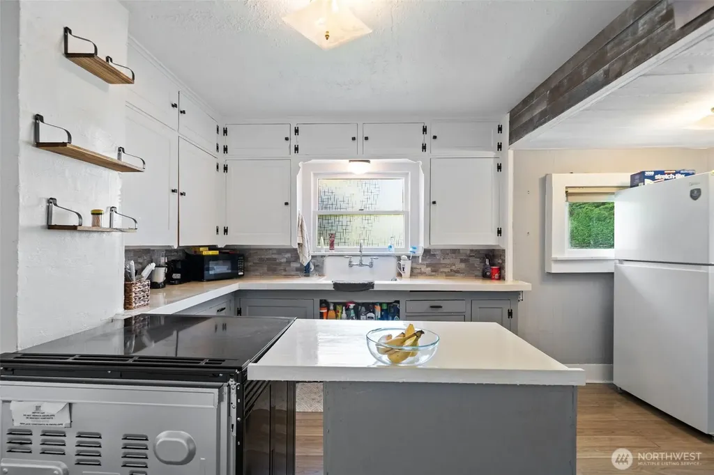 3028 Arvick Road SE Port Orchard WA 98366