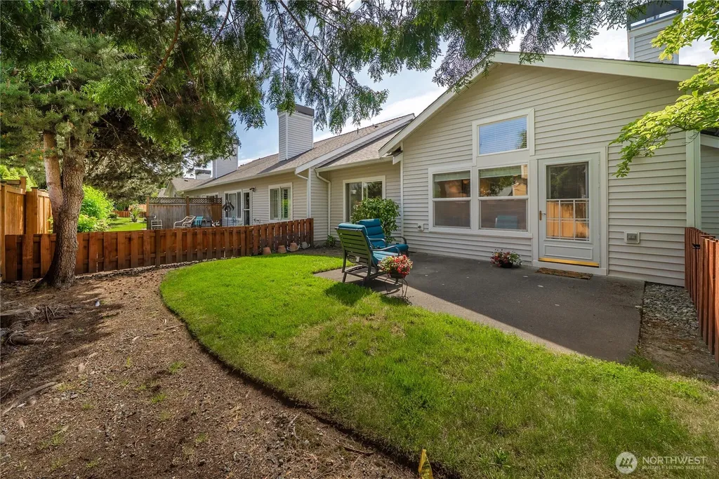6008 Nathan Way SE Auburn WA 98092