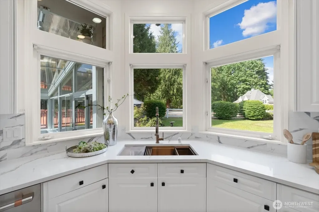 8207 228th Street SE Woodinville WA 98072