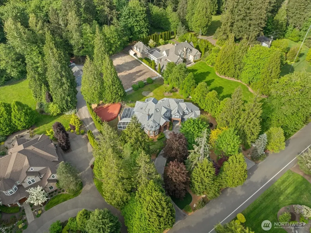 8207 228th Street SE Woodinville WA 98072