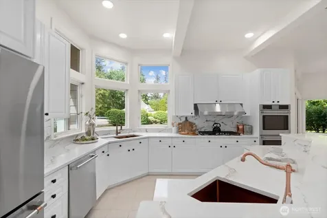 8207 228th Street SE Woodinville WA 98072