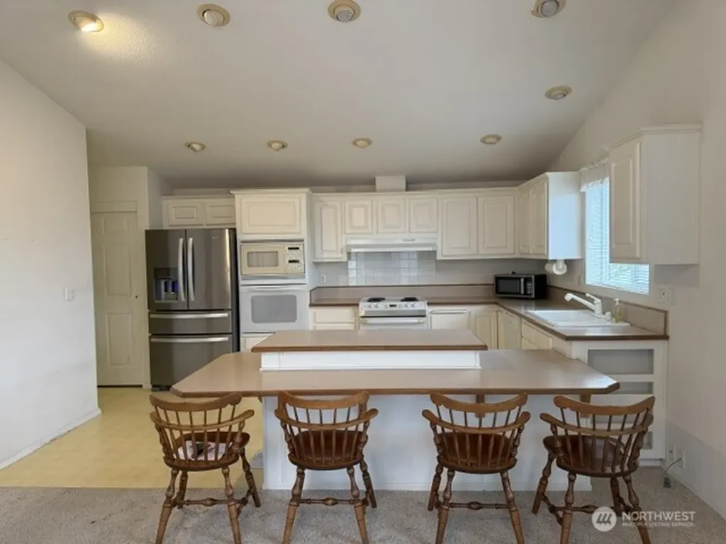 891 Starboard Way Sequim WA 98382